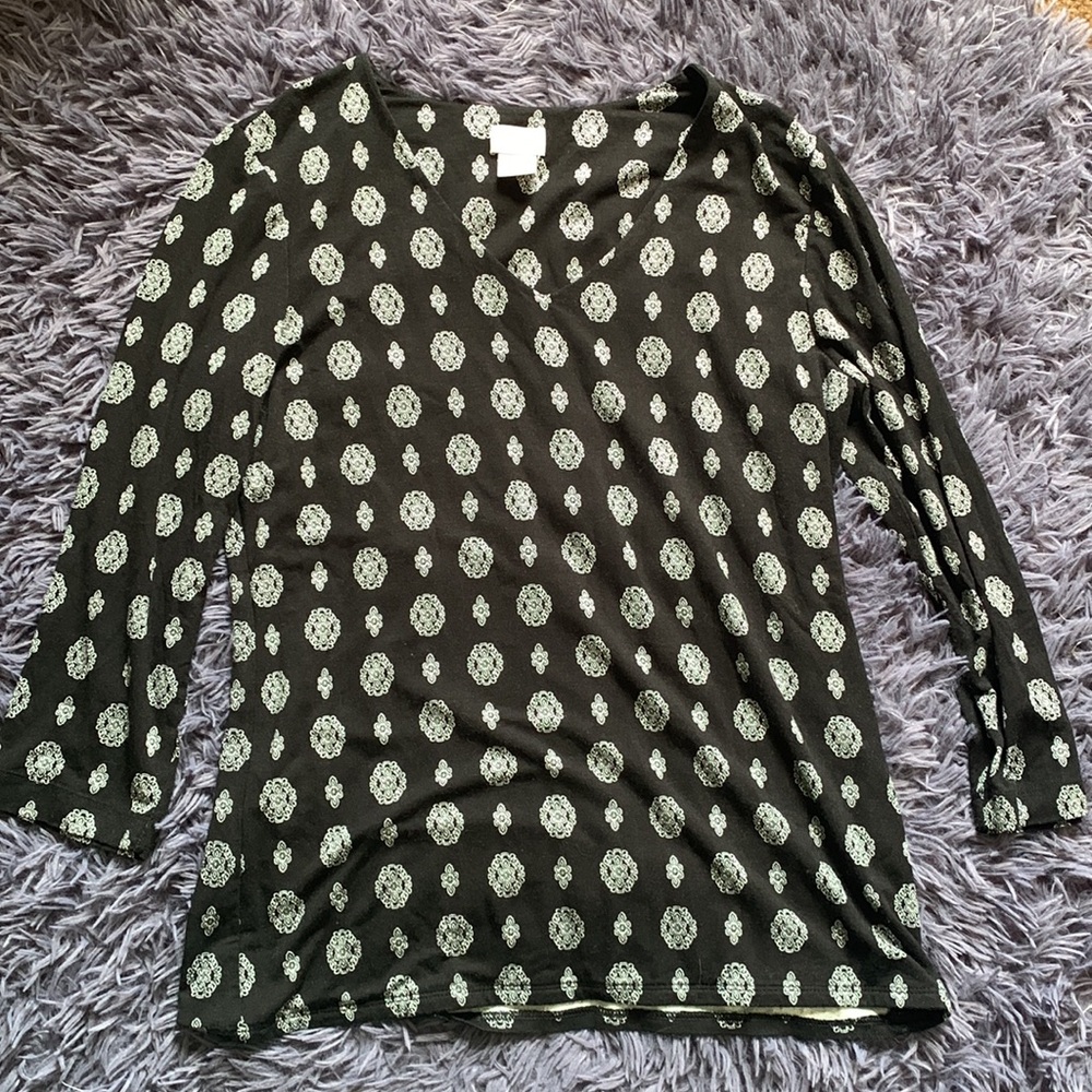 Chico’s black pattern top Women’s size 0